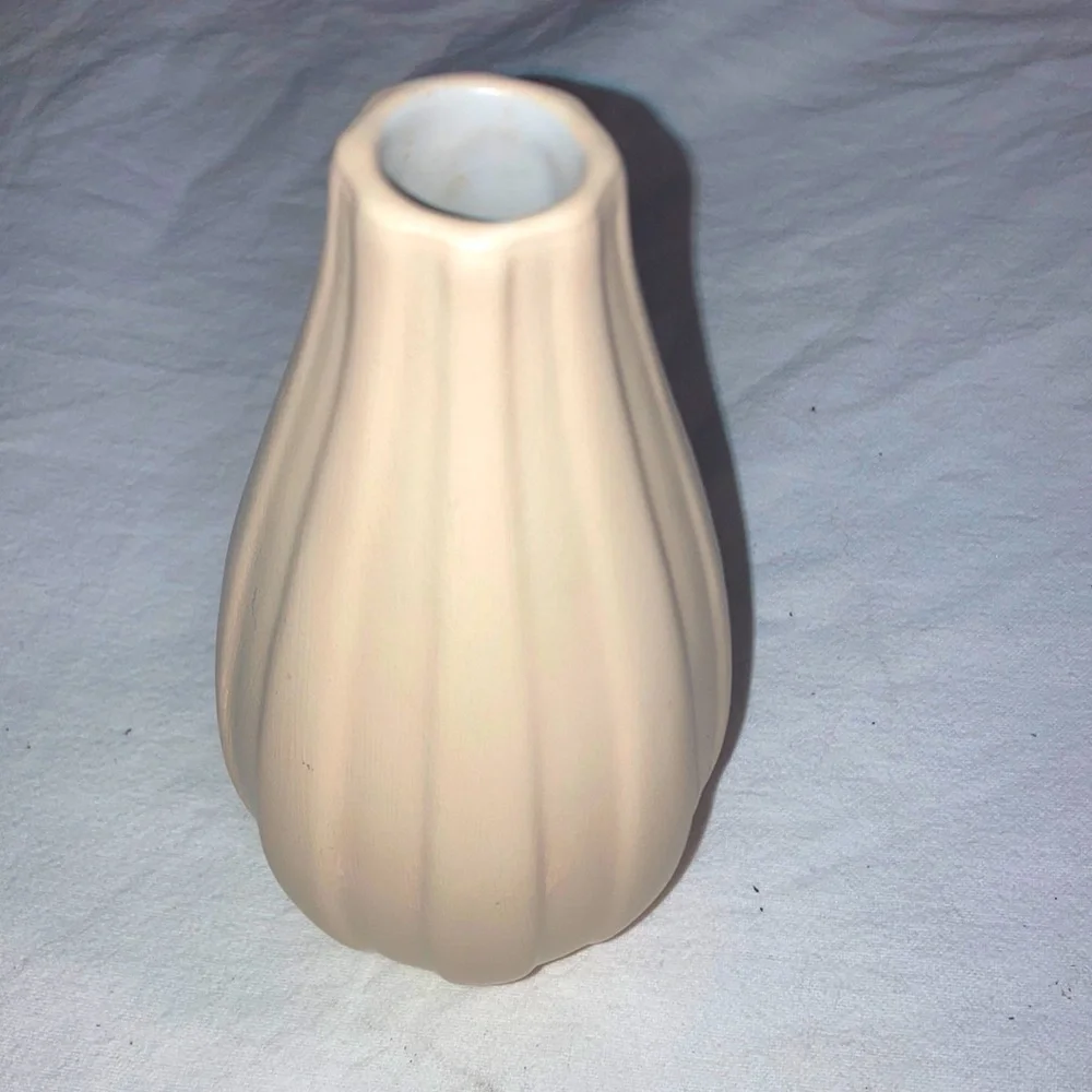 IKEA ceramic vase in excellent condition